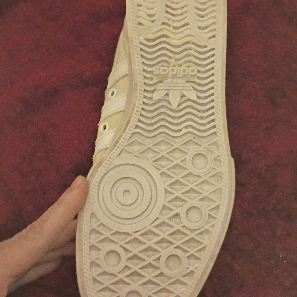 Adidas Cream Canvas Sneakers - Picture 5 of 8